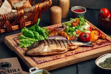 Uçuk Kaçık Meyhane 