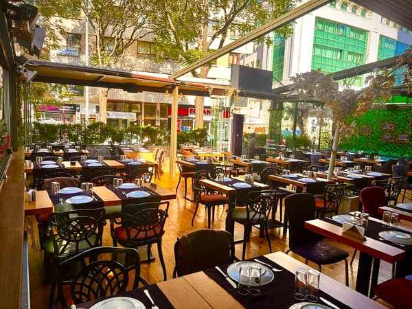 Kuytu Meze Balık - Ankara Meyhane - 3. Fotoğraf Kuytu Meze Balık - Ankara Meyhane - 3. Fotoğraf