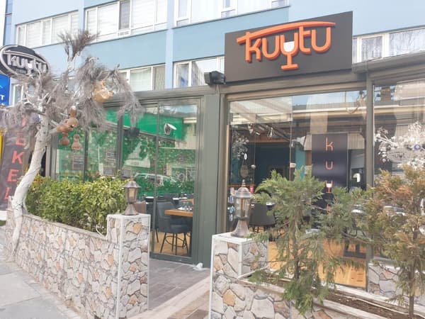 Kuytu Meze Balık - Ankara Meyhane - 20. Fotoğraf Kuytu Meze Balık - Ankara Meyhane - 20. Fotoğraf