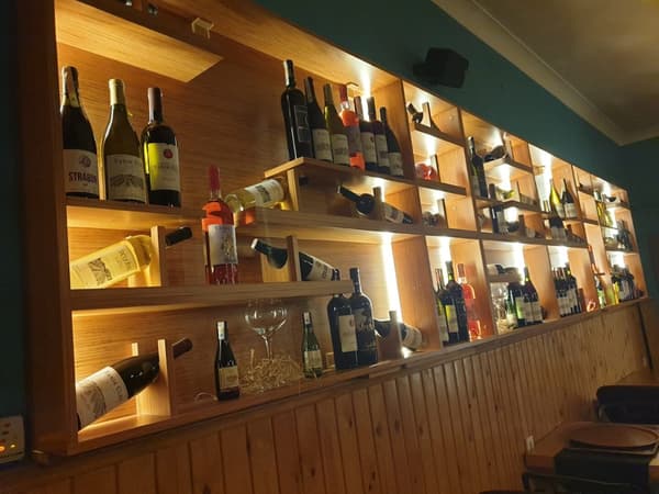 Kuytu Meze Balık - Ankara Meyhane - 15. Fotoğraf Kuytu Meze Balık - Ankara Meyhane - 15. Fotoğraf