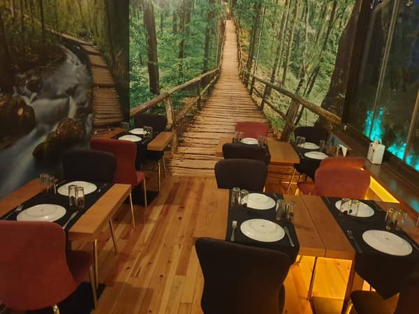 Kuytu Meze Balık - Ankara Meyhane - 14. Fotoğraf Kuytu Meze Balık - Ankara Meyhane - 14. Fotoğraf