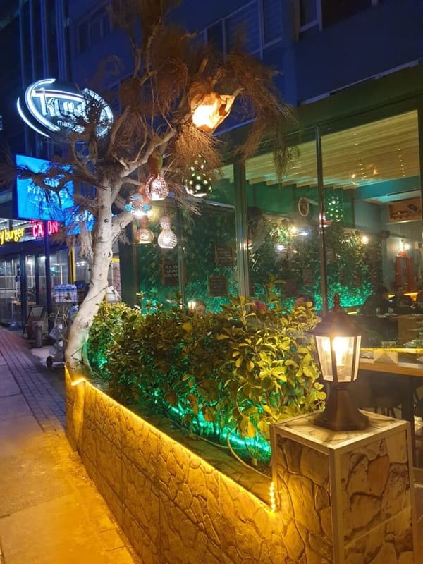 Kuytu Meze Balık - Ankara Meyhane - 22. Fotoğraf Kuytu Meze Balık - Ankara Meyhane - 22. Fotoğraf