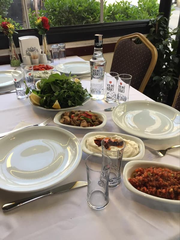 Safie Meyhane - Ankara Meyhane - 2. Fotoğraf Safie Meyhane - Ankara Meyhane - 2. Fotoğraf