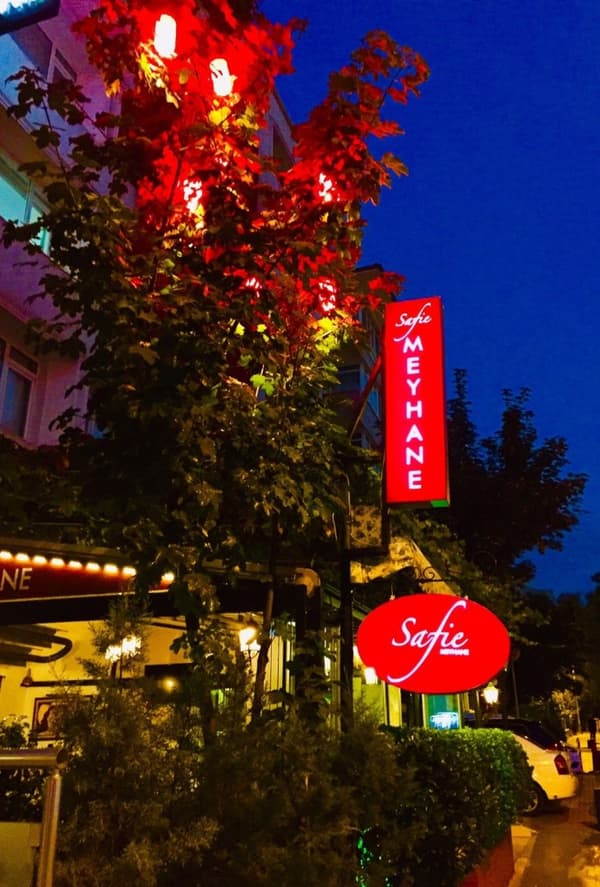 Safie Meyhane - Ankara Meyhane - 31. Fotoğraf Safie Meyhane - Ankara Meyhane - 31. Fotoğraf