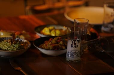 Hayat Bir Sahne - Ankara Meyhane