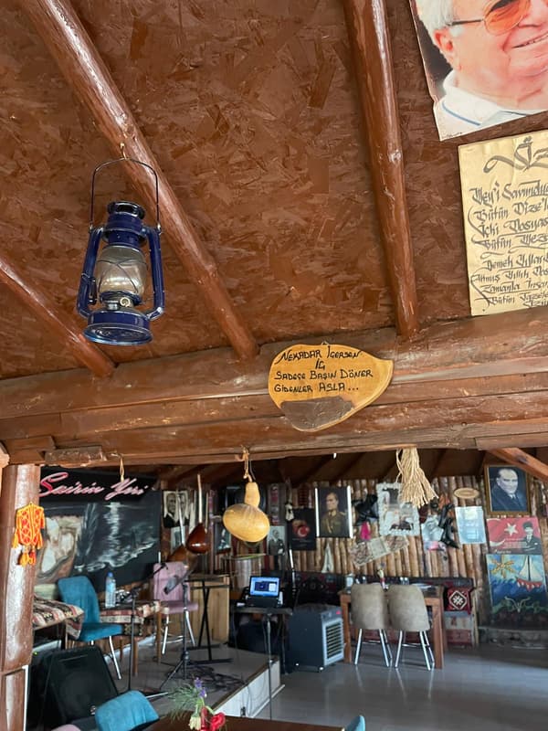 Şairin Yeri - 18. Fotoğraf Şairin Yeri - 18. Fotoğraf