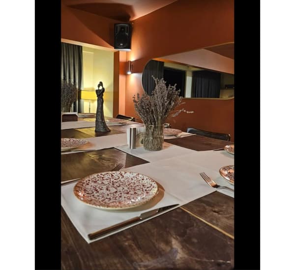 Patron Şapkalı Meyhane - 7. Fotoğraf Patron Şapkalı Meyhane - 7. Fotoğraf