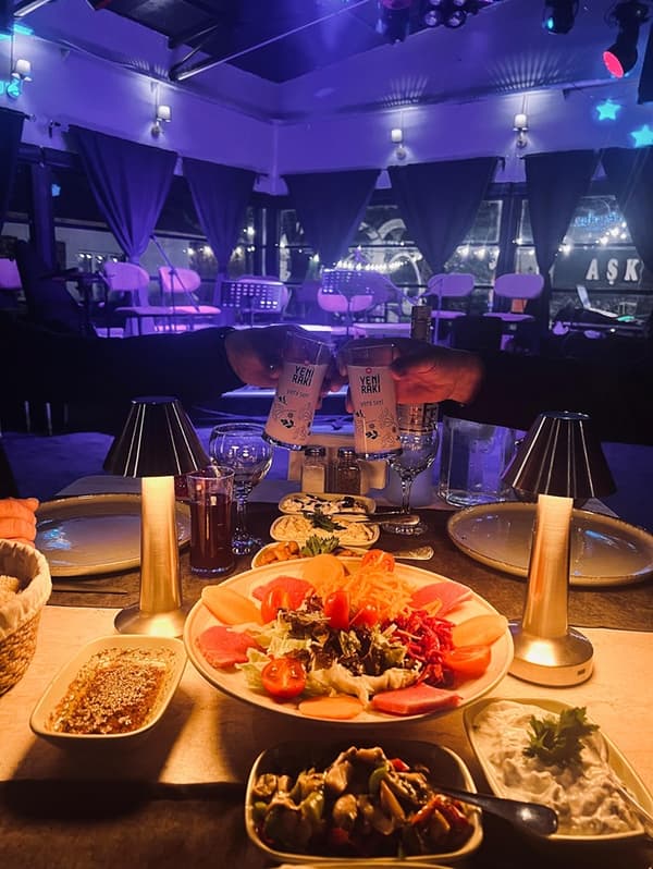 Mango Garden İs Sahne  - 10. Fotoğraf